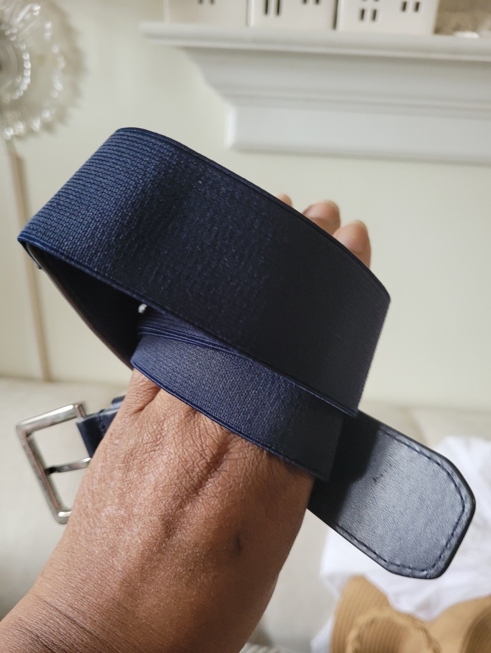 Under Armour Men's Navy  Belt - Silver Buckle Stretches Adjustable - Picture 4 of 11
